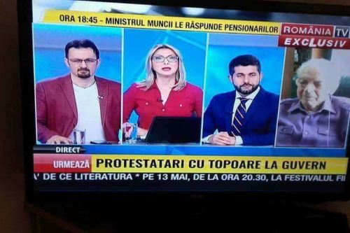 topoare topoare